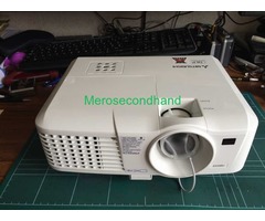 Projector in very good condition