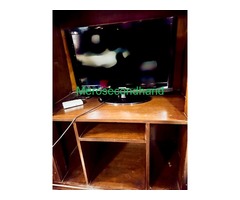 Pure wood sisau Tv Rack/ Cabinet - Image 2/5