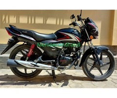 Honda Shine 4700 km only Single Hand - Image 1/3