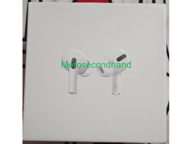 Apple Airpods Pro (2nd Generation) for Sale - 1/4