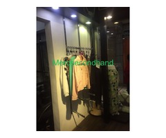 Clothing store on sale - Image 8/8