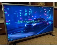 LG 32 inch Smart Tv on SALE!!!