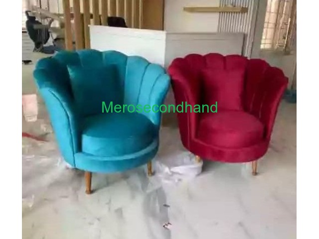 Single Seater Chair Rs32000/- - 1/1