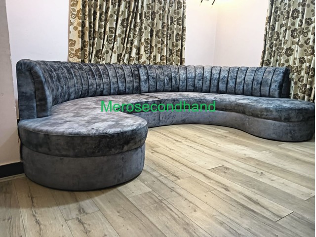 Round Shaped Sofa 8 Seater Rs116000/- - 2/4