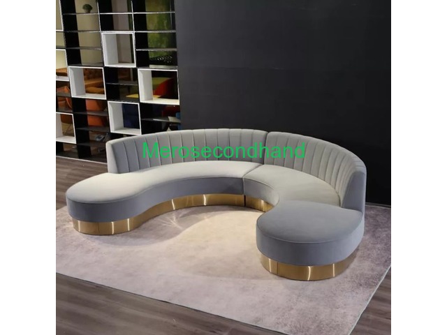Round Shaped Sofa 8 Seater Rs116000/- - 4/4