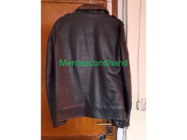Black leather jacket - 2/2