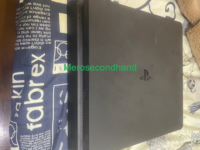 SALE OF SECOND HAND PS4 - 1/1