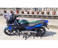 Pulsar Bajaj 220